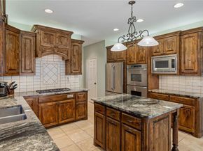 905  Silverthorne Trail , Highland Village Texas 75077