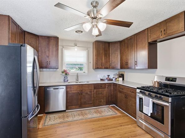 4324  Lambeth Lane , Fort Worth Texas 76103