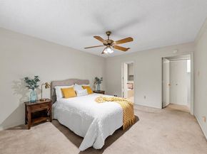 4909  Queen Court , Fort Worth Texas 76103