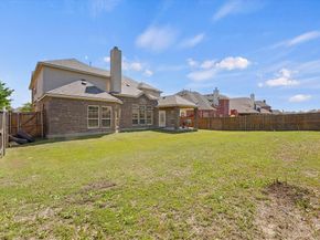 2824  Pino  , Grand Prairie Texas 75054