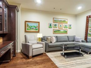 2525 N PEARL Street  903, Dallas Texas 75201