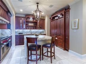 2525 N PEARL Street  903, Dallas Texas 75201