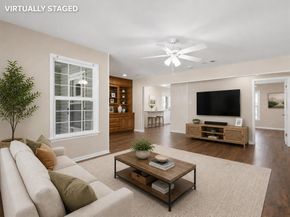 2210  Robinwood Lane , Denton Texas 76209