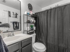 1225  Glencoe Drive , Glenn Heights Texas 75154