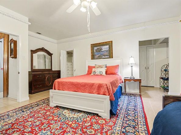 14140  Hillcrest Road , Dallas Texas 75254