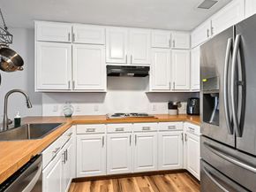 2716  Wayside Avenue , Fort Worth Texas 76110