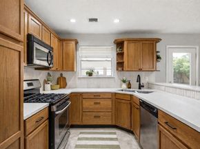 635  Classen Drive , Dallas Texas 75218