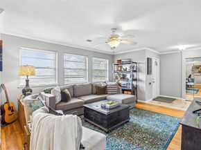 635  Classen Drive , Dallas Texas 75218