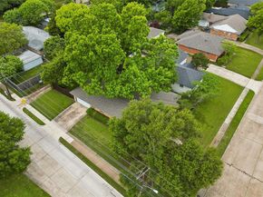 635  Classen Drive , Dallas Texas 75218