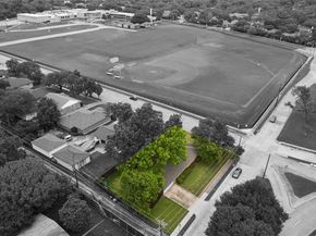 635  Classen Drive , Dallas Texas 75218