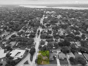 635  Classen Drive , Dallas Texas 75218