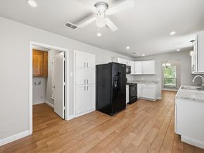6201  Minuteman Lane , Arlington Texas 76002