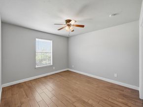 6201  Minuteman Lane , Arlington Texas 76002
