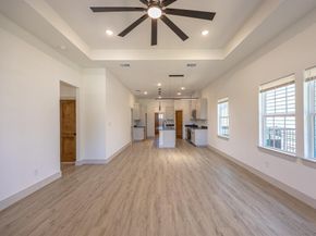 820  Glen Garden  , Fort Worth Texas 76104