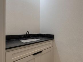 820  Glen Garden  , Fort Worth Texas 76104