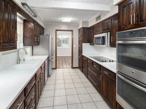 6712  Saint Anne Street , Dallas Texas 75248