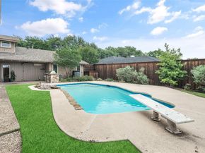 6712  Saint Anne Street , Dallas Texas 75248