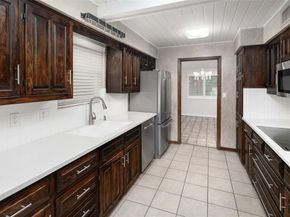 6712  Saint Anne Street , Dallas Texas 75248