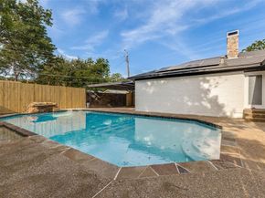 5610  Enchanted Lane , Dallas Texas 75227