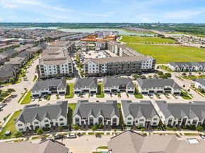 818  Trace Hawk Lane , Arlington Texas 76005