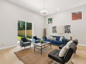 3604  Colonial Avenue , Dallas Texas 75215