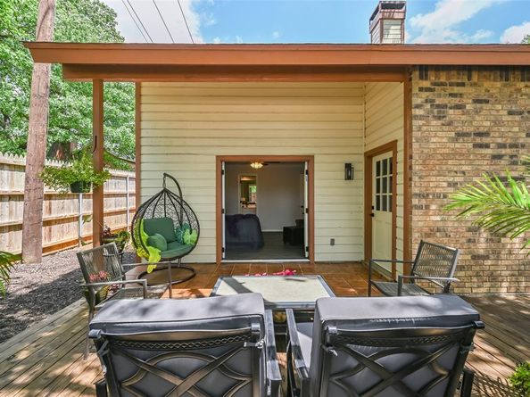 1446  Palmnold Circle W, Fort Worth Texas 76120