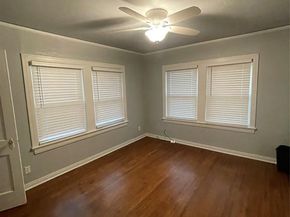 2523  Roanoke Avenue , Dallas Texas 75235