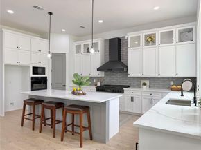 208  Silverleaf Drive , Fort Worth Texas 76112