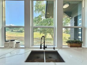 208  Silverleaf Drive , Fort Worth Texas 76112