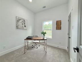 208  Silverleaf Drive , Fort Worth Texas 76112