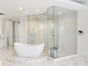 656  Timbercrest Circle , Highland Village Texas 75077