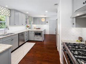 622 N Brookside Drive , Dallas Texas 75214