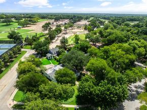 622 N Brookside Drive , Dallas Texas 75214