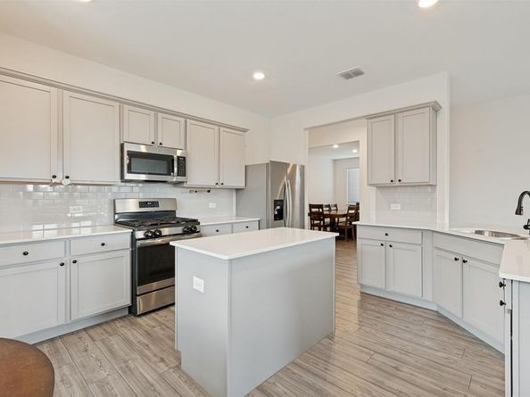 1136  Cropout Way , Fort Worth Texas 76052