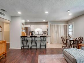 712  Poe Street , Azle Texas 76020