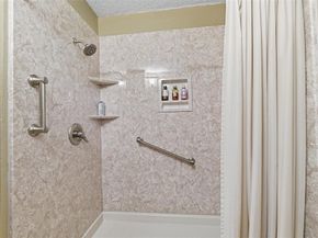 10708  Cassandra Way , Dallas Texas 75228