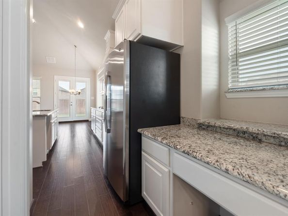 1900  Monahan Drive , Argyle Texas 76226