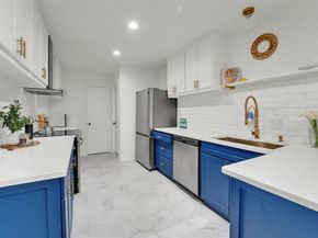 2225  Ridgewood  , Carrollton Texas 75006