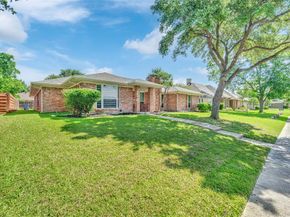 2225  Ridgewood  , Carrollton Texas 75006