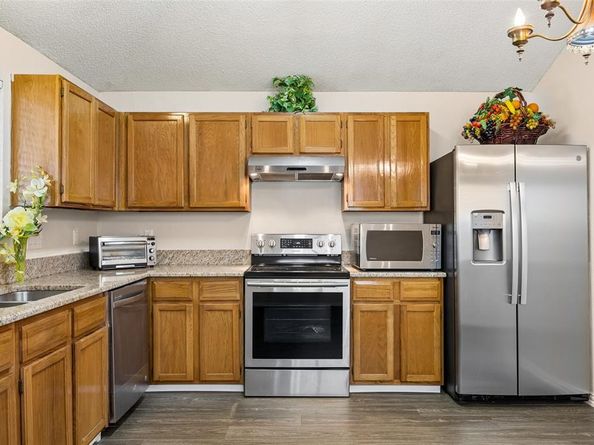 214  Shea Street , Garland Texas 75040
