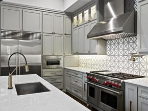 6675  Green Knoll  , Dallas Texas 75230
