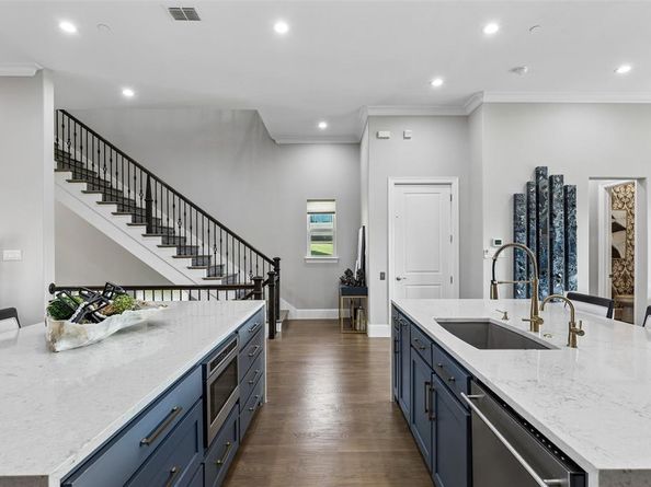 4765  Cloudcroft Lane , Irving Texas 75038
