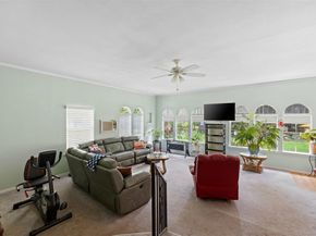 325  Oakwood Drive , Lancaster Texas 75146