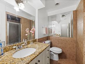 325  Oakwood Drive , Lancaster Texas 75146