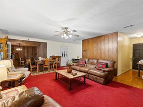 325  Oakwood Drive , Lancaster Texas 75146