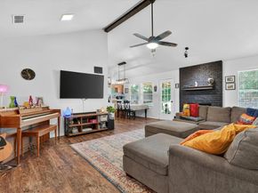 202  Laurel Street , Mansfield Texas 76063