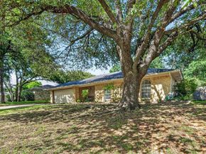 202  Laurel Street , Mansfield Texas 76063
