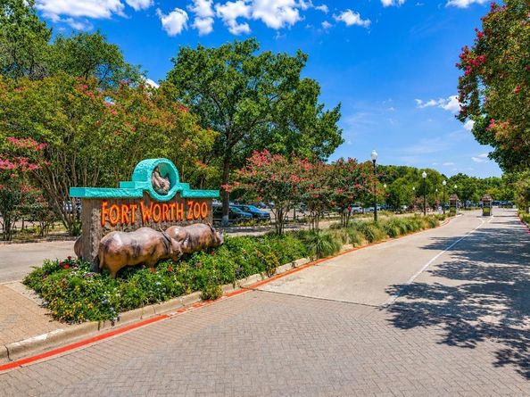 2600  Colonial Parkway , Fort Worth Texas 76109