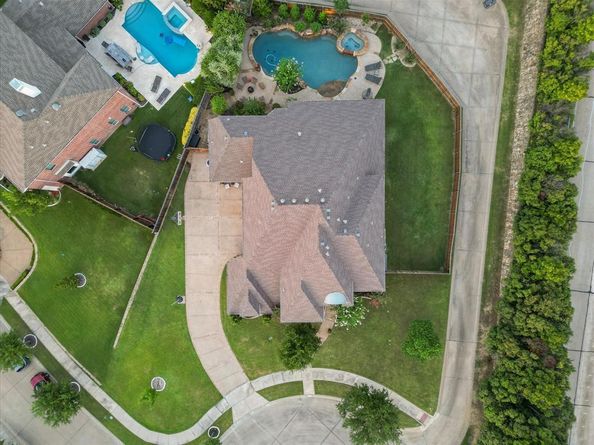 2201  Lady Cornwall Drive , Lewisville Texas 75056