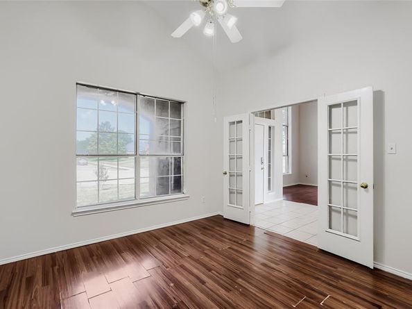 1013  Hampstead Drive , Mesquite Texas 75181